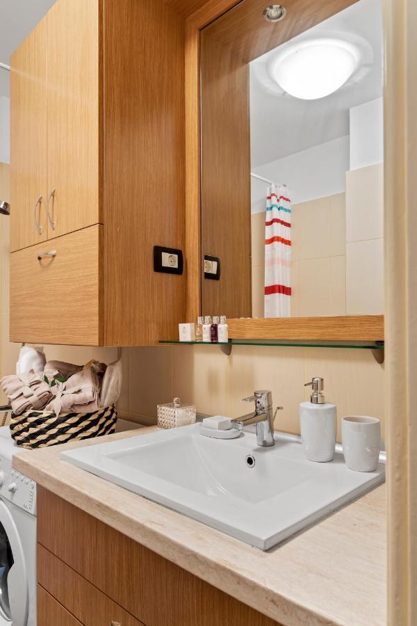 City Vibes Apartment Bukarest Eksteriør billede